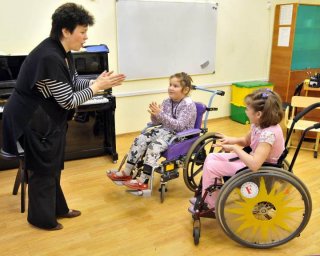 Няня-специалист по работе с детьми-инвалидами и детьми с ОВЗ