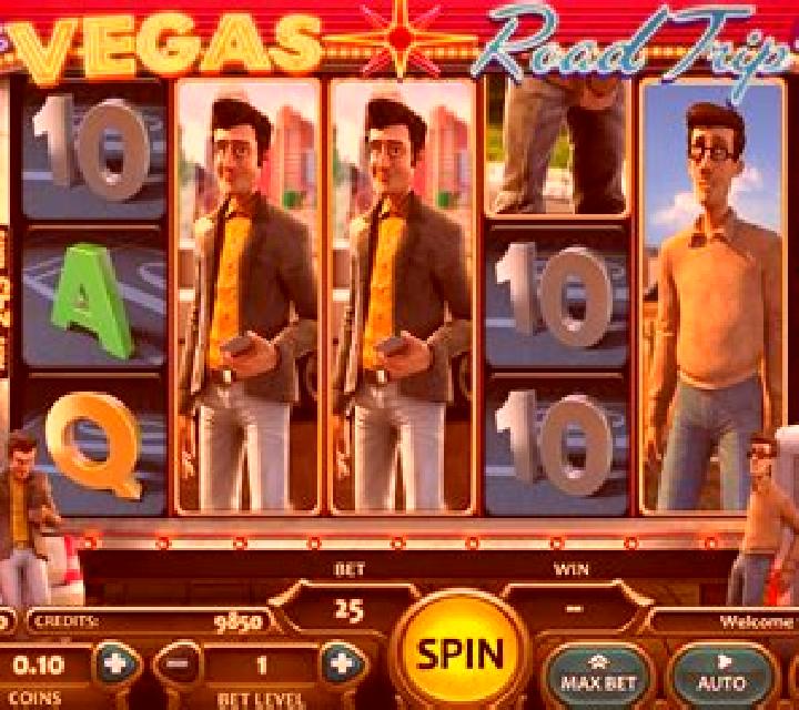 40 Bulky Fruits Golden Coins Link slot game
