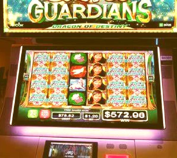 5 Wild Buffalo 3 slot machine