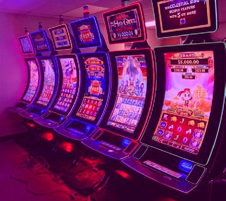 Aces and Faces Poker (Tom Horn Gaming) slot machine