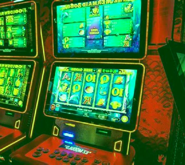Baccarat V8 slot game