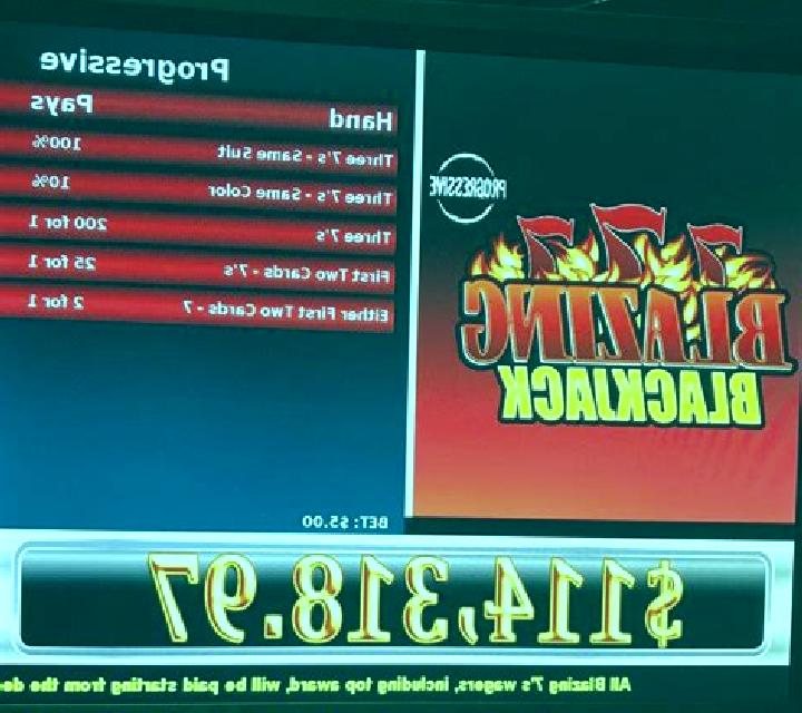 Blazing 7 s Blackjack slot