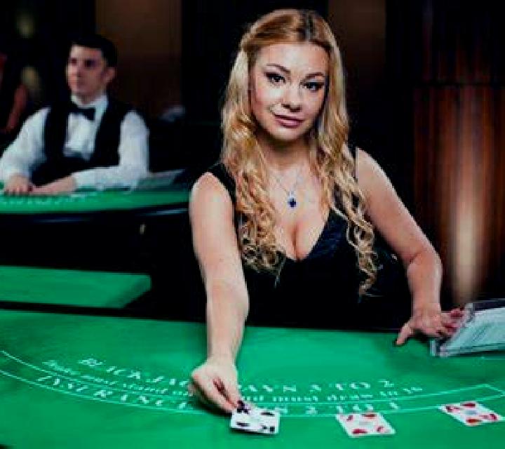 Chroma Key Baccarat slot