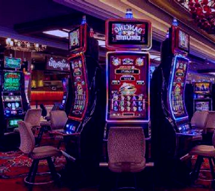 Deuces and Joker Wild (Others) slot machine