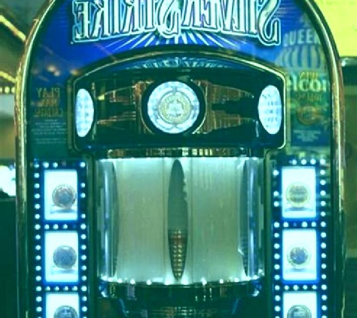 Diamond Eternity (Funky Games) slot