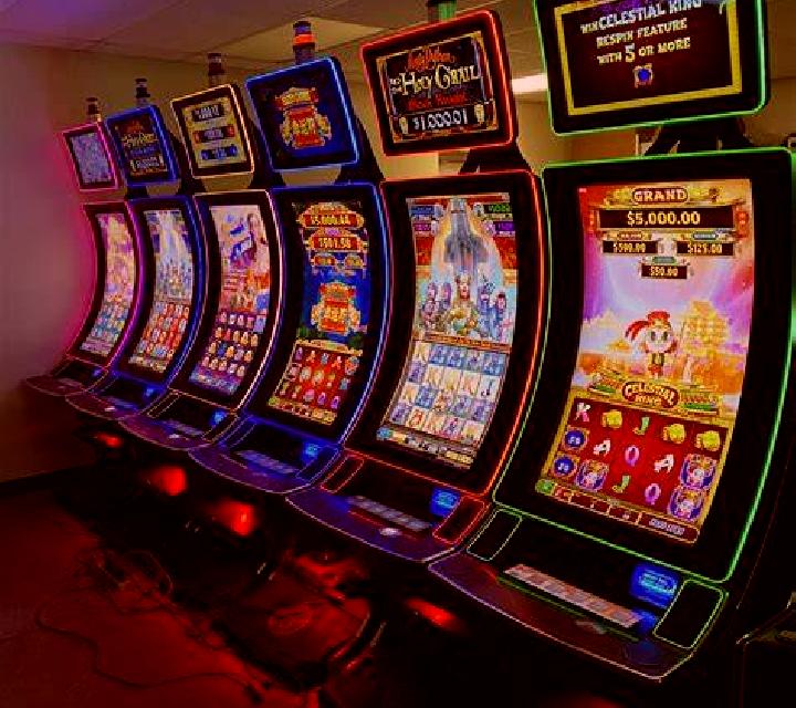 Draw High Low (Nucleus Gaming) slot machine