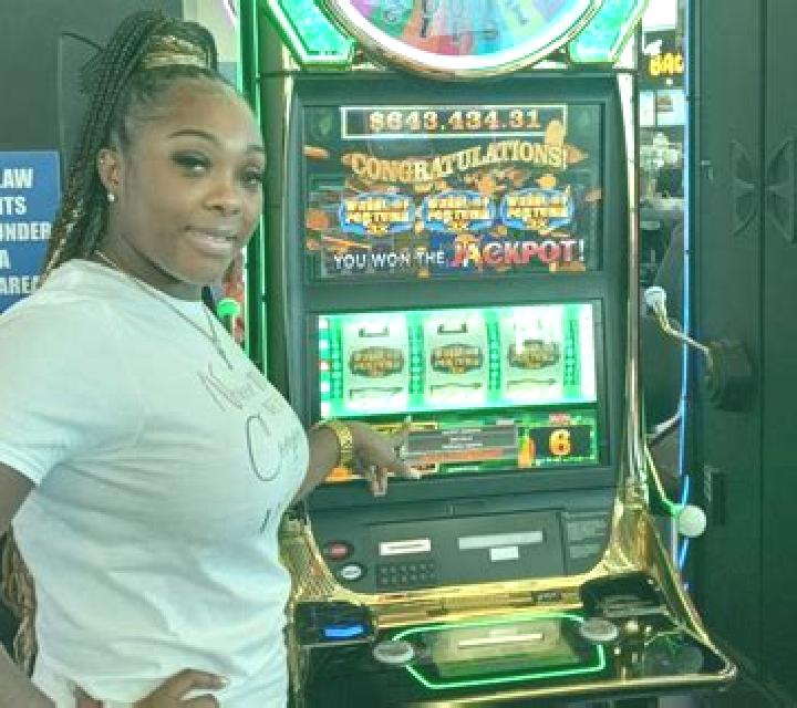 Fever Las Vegas slot machine