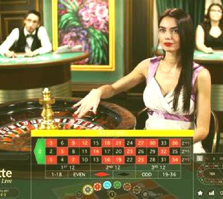 Fire Blaze: Orange Wizard online slot