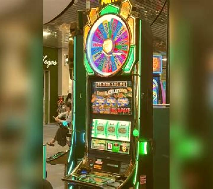 Fortune of the Scarab 2 slot machine