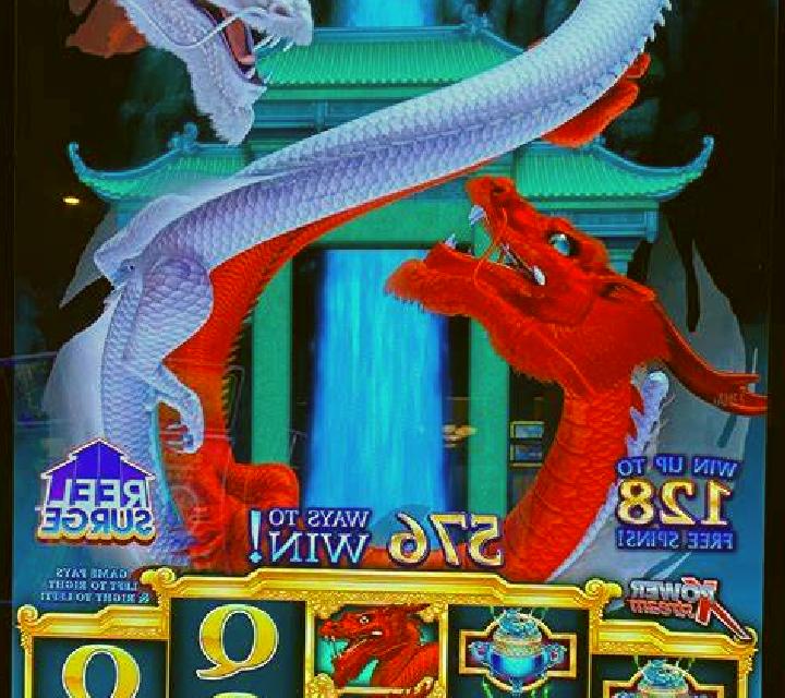 Hearts and Dragons slot machine