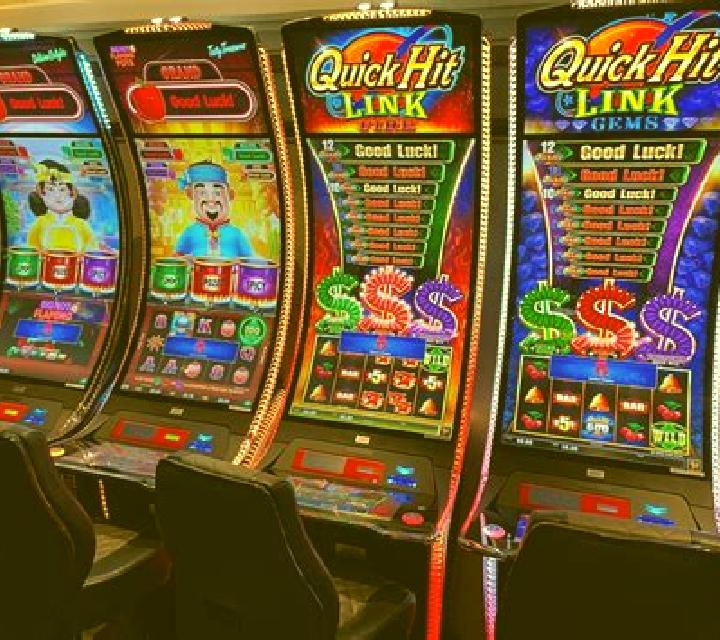 Infinity Club slot game