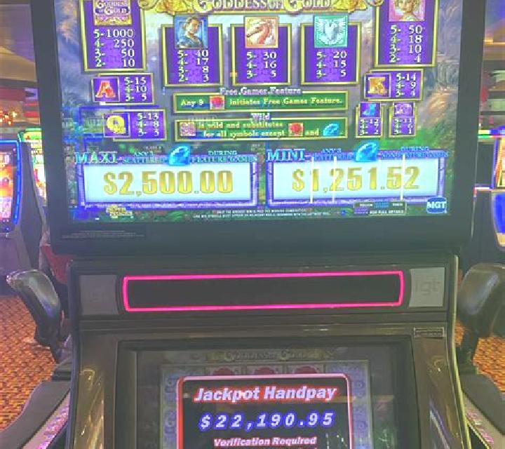 Jackpot Lake slot machine