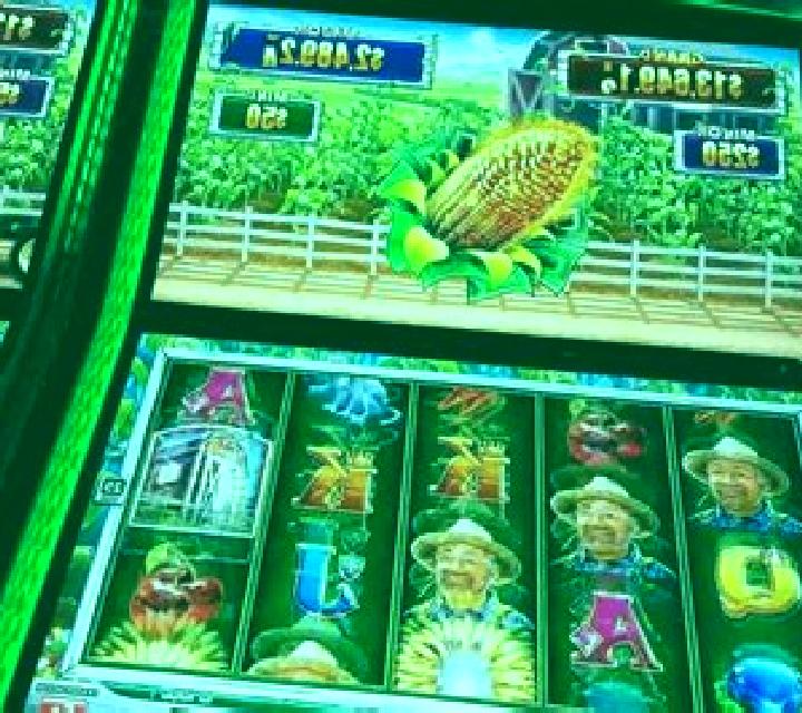 Jacks or Better MH (Betsoft) online slot