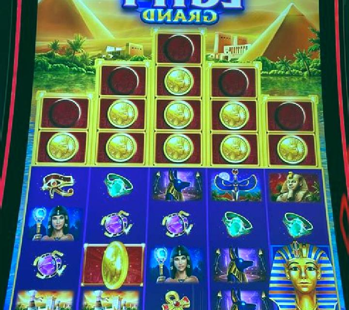 Khepri slot machine