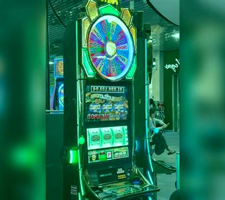 Laughing Dragon slot game