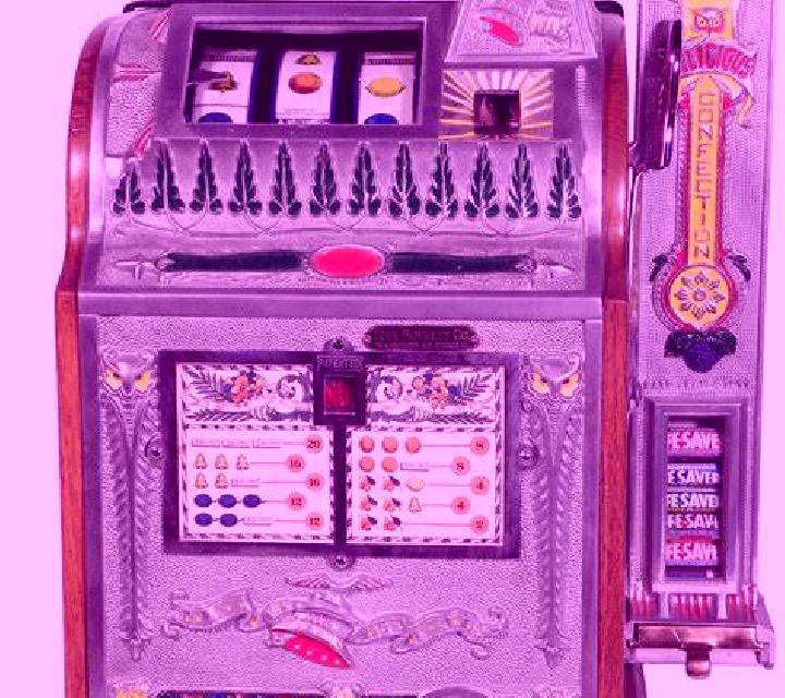 Lucky 5 Reeler slot machine