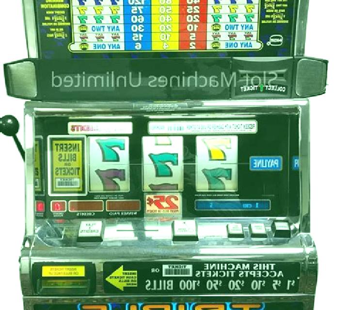 Lucky Macau slot machine