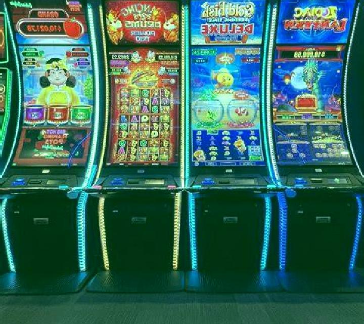 Mighty Black Knight Wonder 500 slot machine