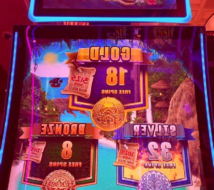 Mighty Symbols: Jokers online slot