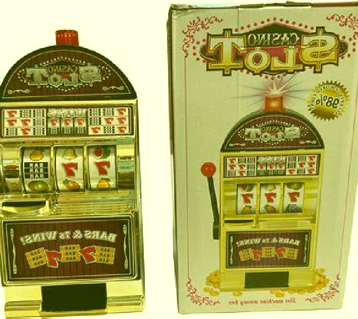More Crowns slot machine