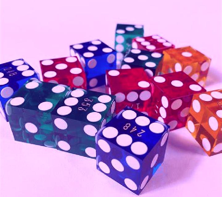 Mysterious Balloons Dice slot game