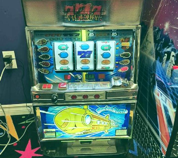 Oasis Poker Pro Series slot machine