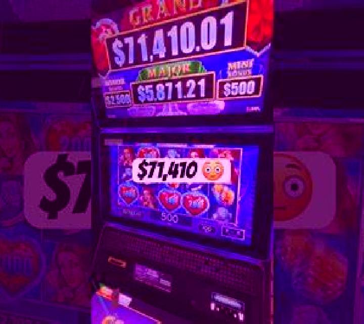 Oktoberfest Take It or Build It slot game