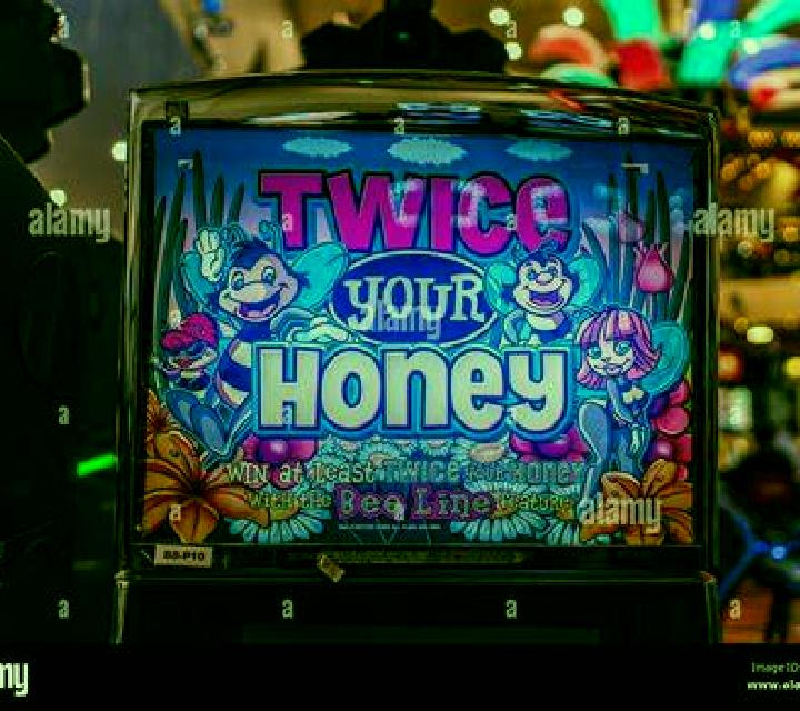 Outlaw s Redemption Showdown slot game