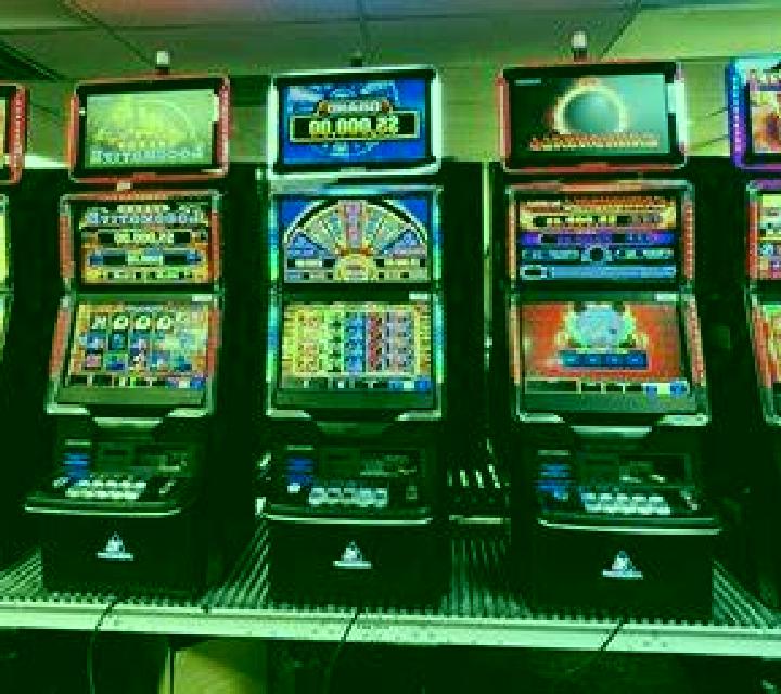 Precious Monkeys Smash Pots slot machine