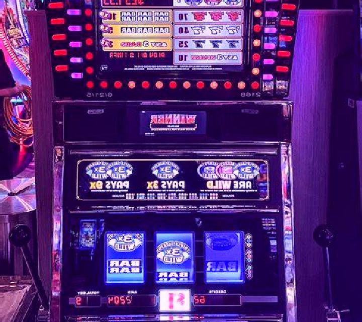 RF Neópolis slot machine