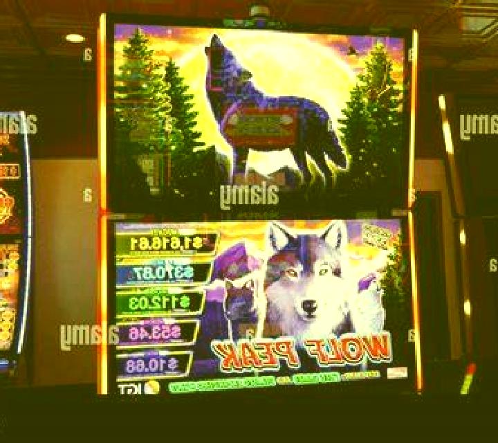 Rockabilly Wolves slot machine