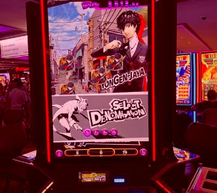 See Cards Bull slot machine