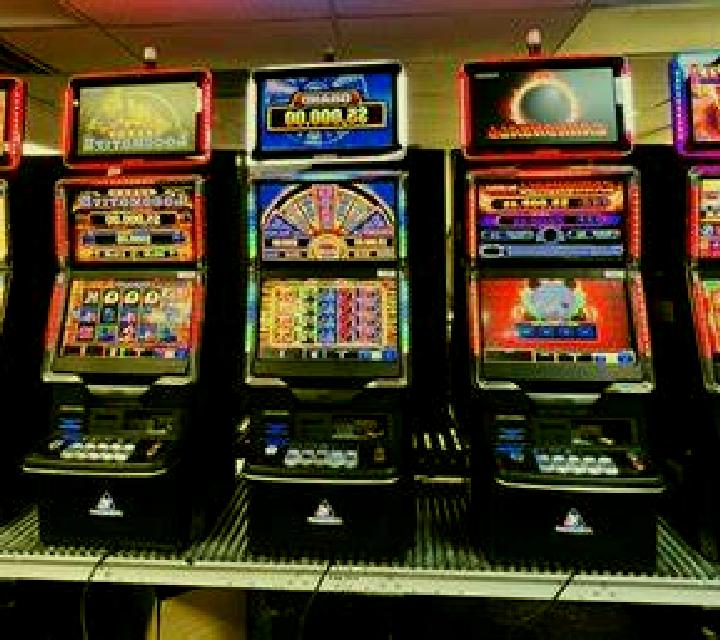 Slap It slot machine
