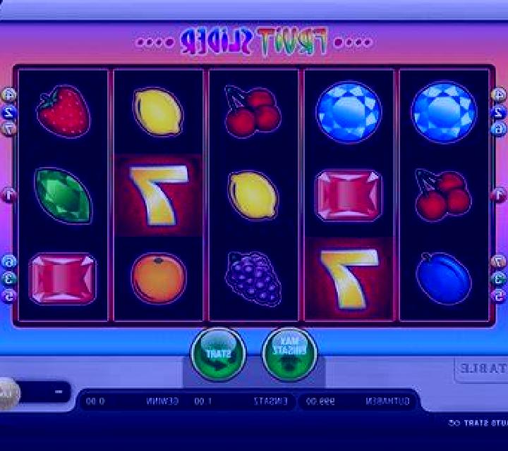 Soccer Solo Striker slot game