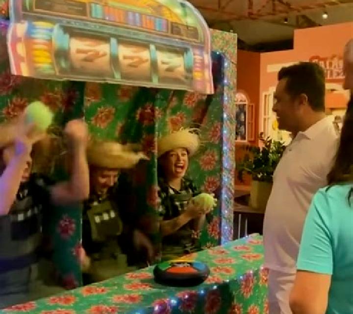 Summer Party slot machine