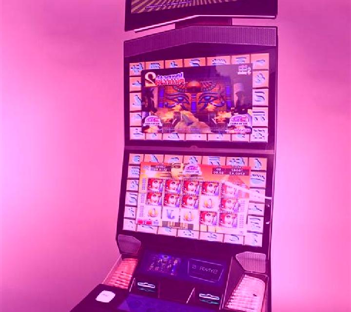 Swindler slot machine