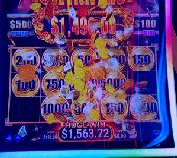 The Wizard of Oz Munchkinland online slot