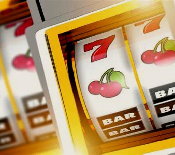Throne of Gold slot machine