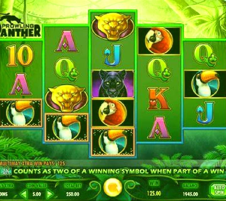 Triple Bombshell Betties slot machine