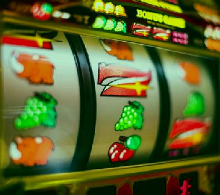 TRZ 3000 slot