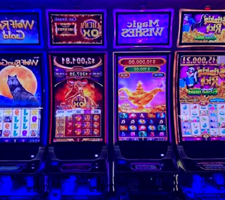 Wonderland 2 slot machine
